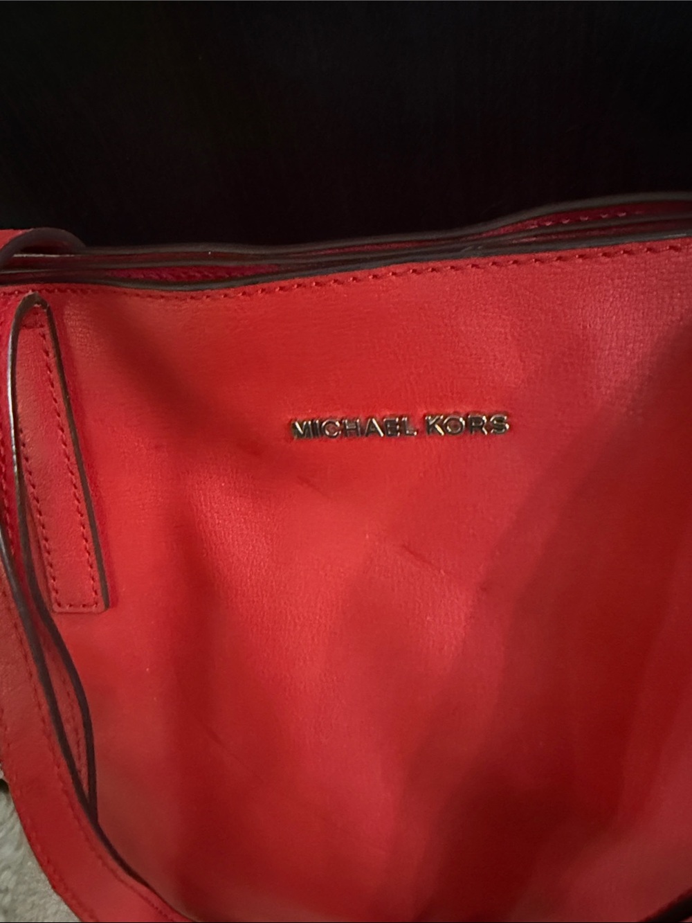 Michael Kors Red Studded Leather Tote Bag - Sleek Everyday Shoulder Bag - Picture 3 of 14